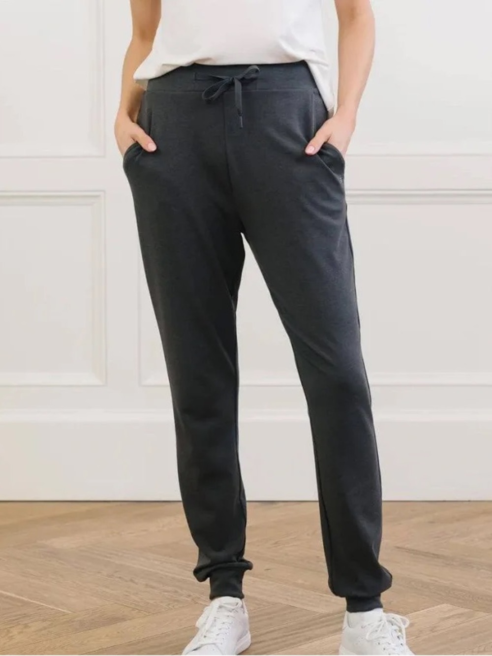 Cozy Earth Bamboo Viscose Jogger Pants women’s size small NWT